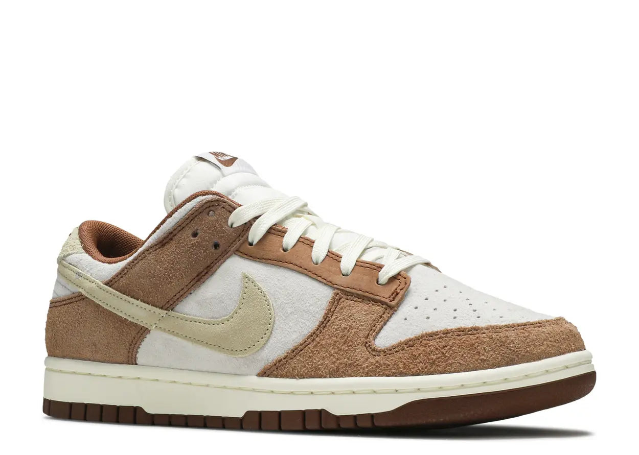 Dunk Low 'Medium Curry'