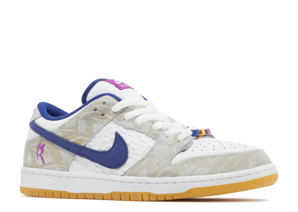 Dunk Low Pro SB X Rayssa Leal