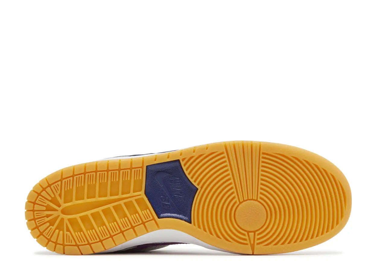 Dunk Low Pro SB X Rayssa Leal