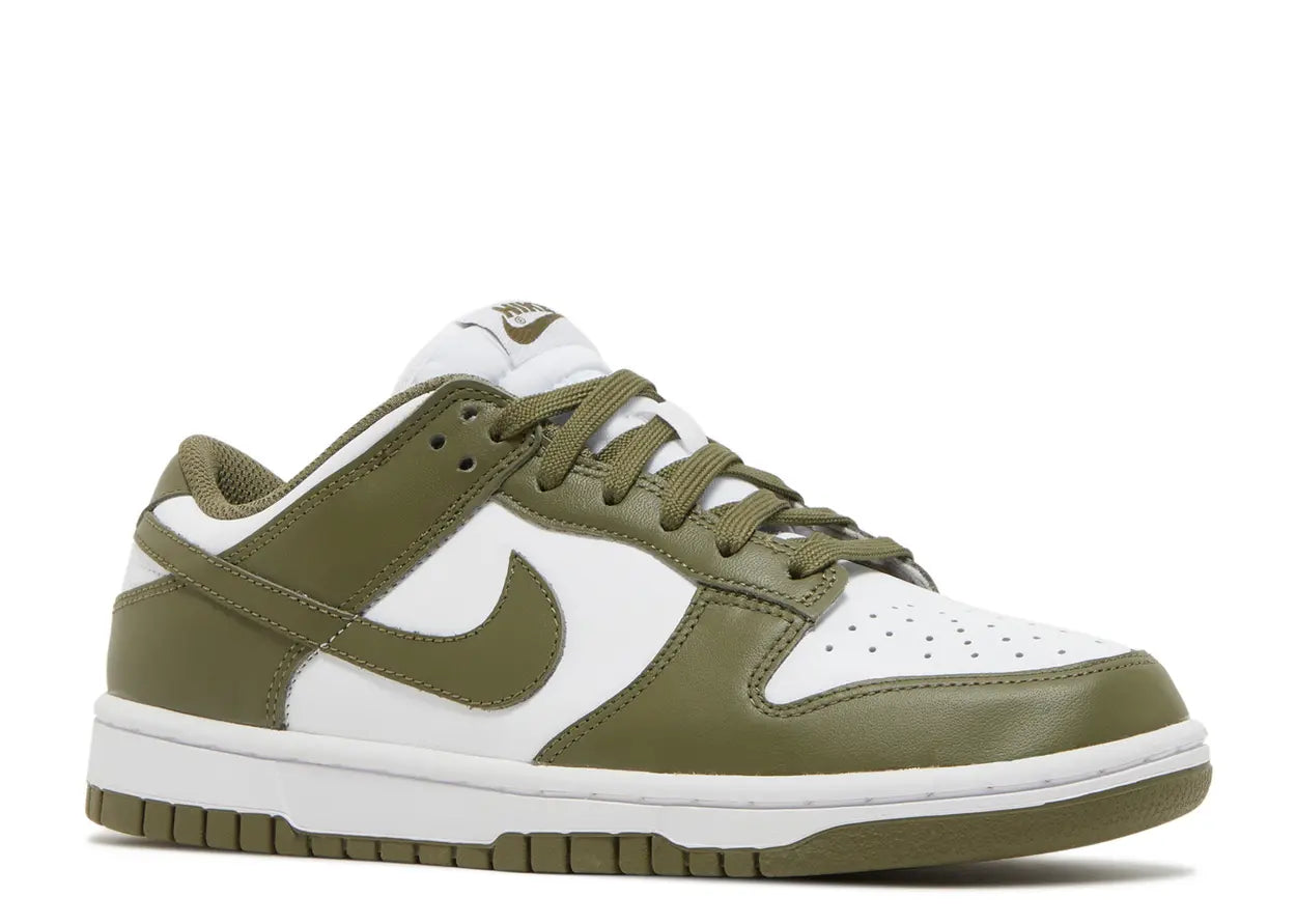 Dunk Low 'Medium Olive'